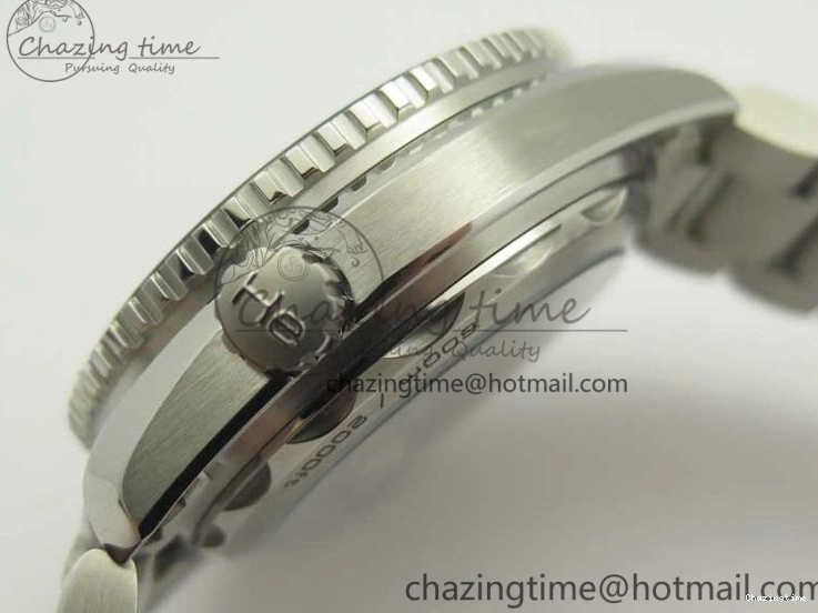 0428 Planet Ocean 2016 43.5mm SS Blue Bezel OM 1:1 Best Edition Blue Dial on SS Bracelet A8900 V WellDesigned 8029